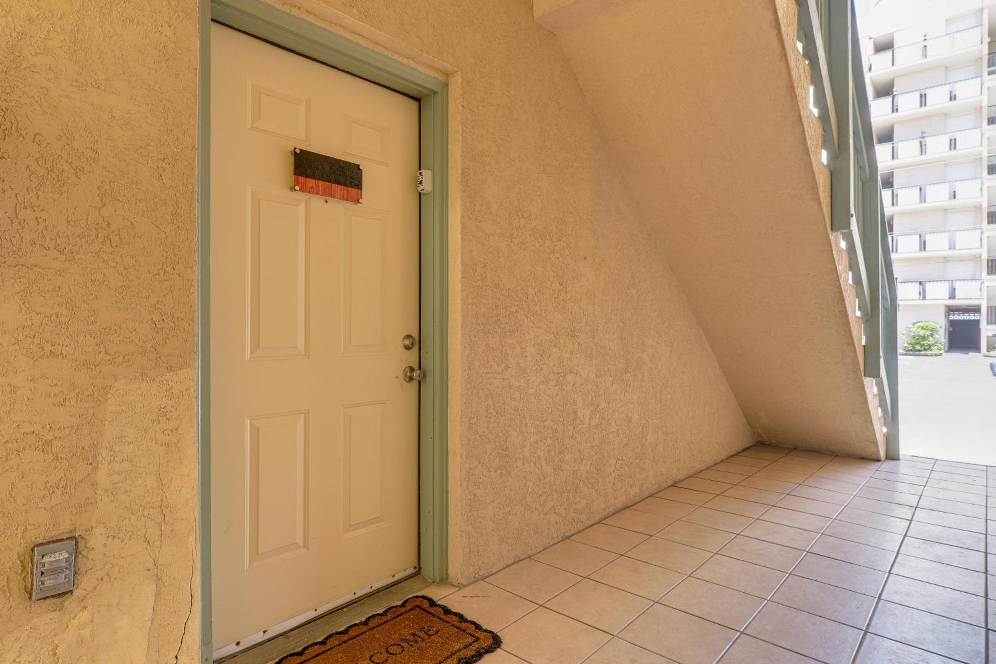 Luxe South Padre Condo With Pool - Walk To Beach! جنوب جزيرة بادري المظهر الخارجي الصورة