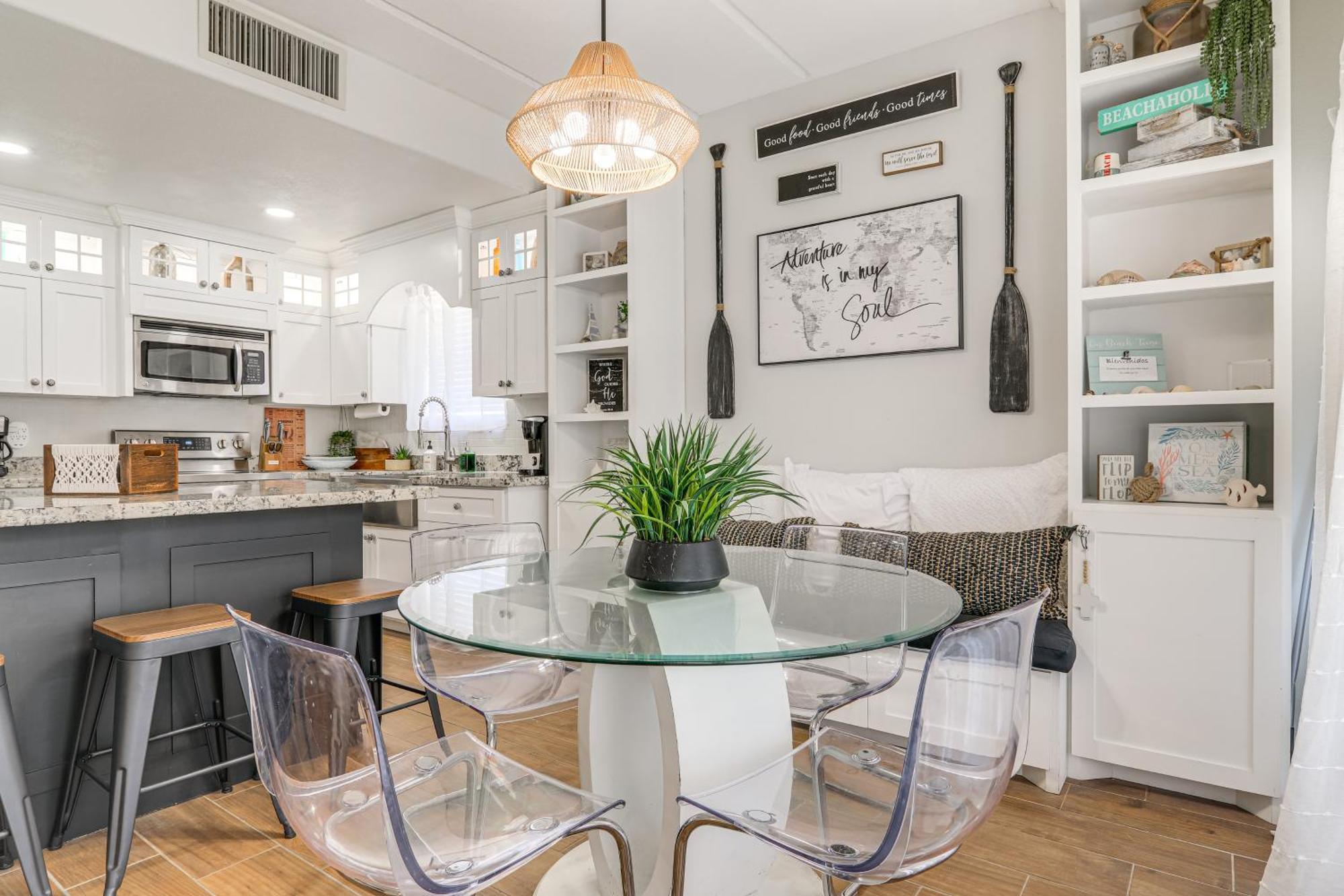 Luxe South Padre Condo With Pool - Walk To Beach! جنوب جزيرة بادري المظهر الخارجي الصورة